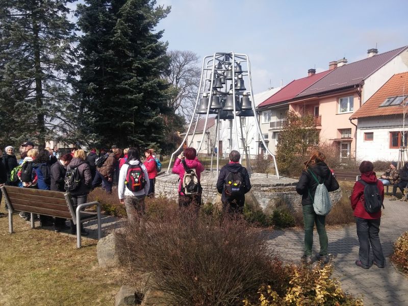 Jarní počasí provázelo turisty do Strejčkova lomu